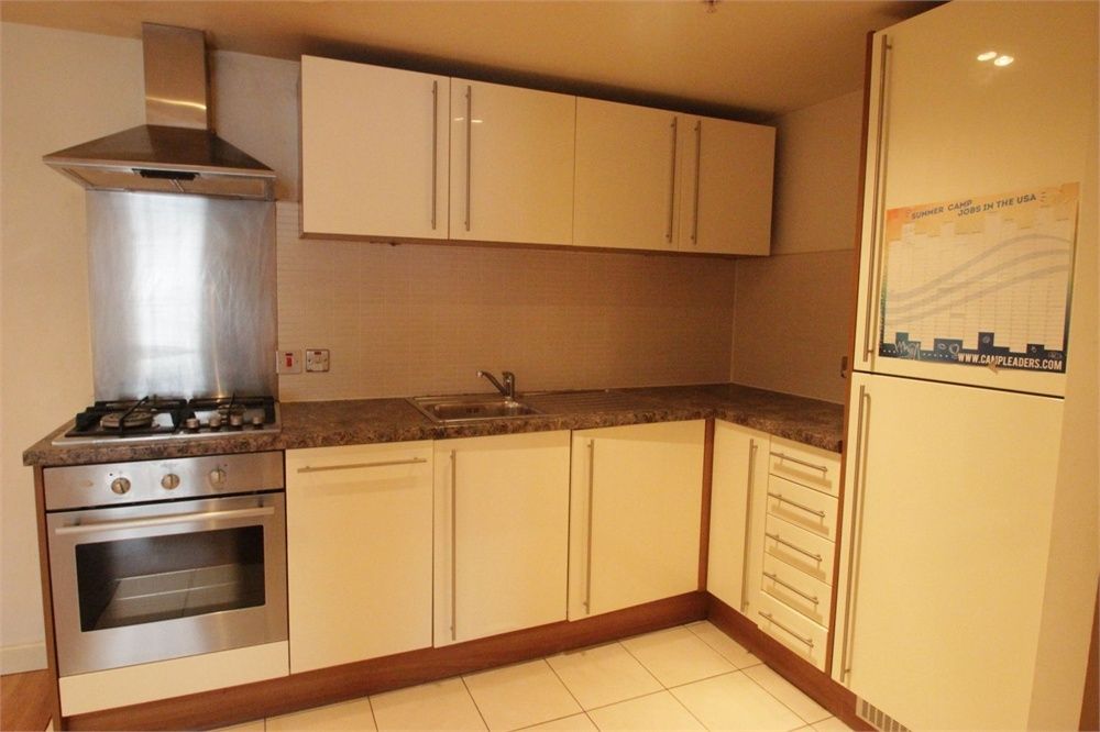 Property photo 1 of 5