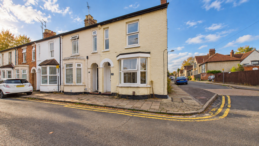 Property photo 1 of 10 9 Queens Front Edit