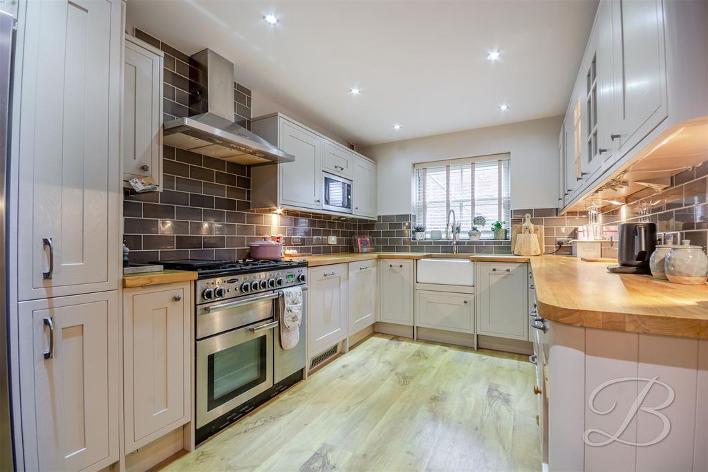 Property photo 3 of 22 Ccltd-6.Jpg
