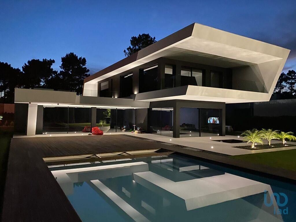 Property photo 1 of 29