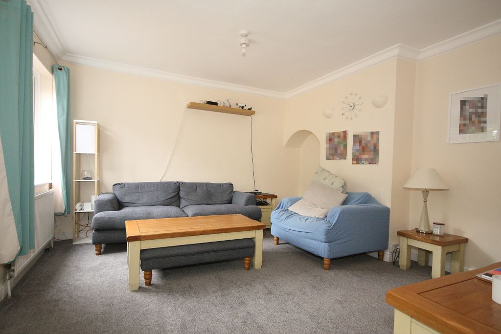 Property photo 2 of 14 Living Room