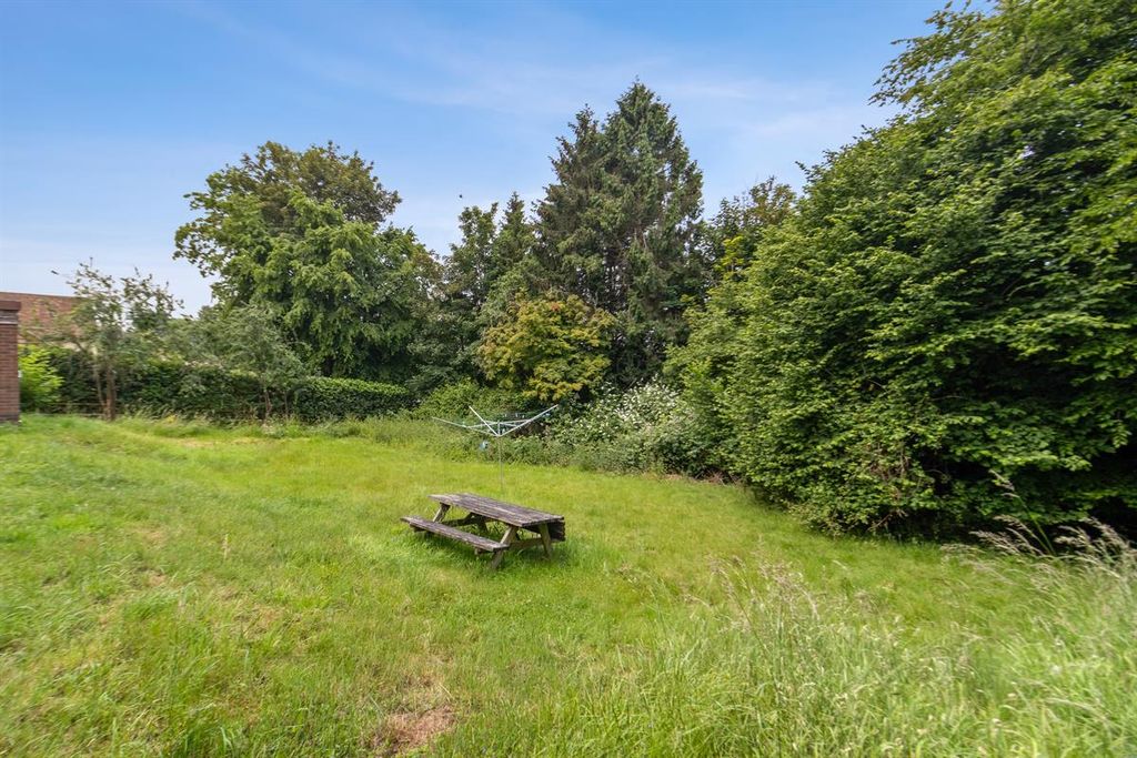 Property photo 2 of 18 Photo 3