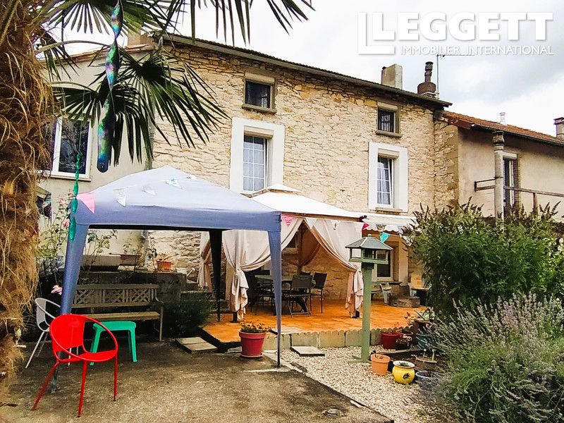 Property photo 1 of 10