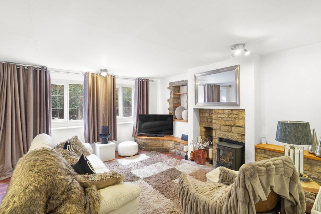 Property photo 3 of 20