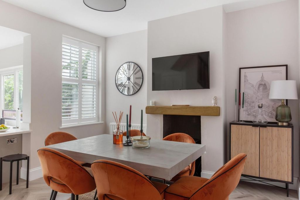 Property photo 3 of 21 Picture No. 07