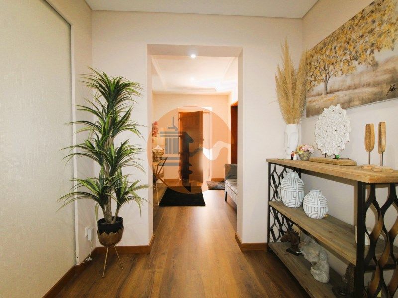Property photo 3 of 41