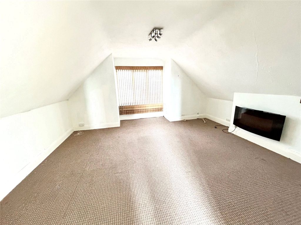Property photo 2 of 13 Picture No. 29