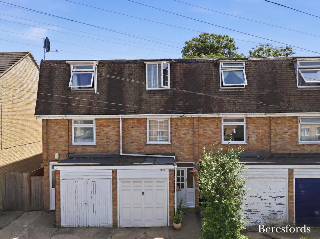 Property photo 1 of 20 Picture No. 06