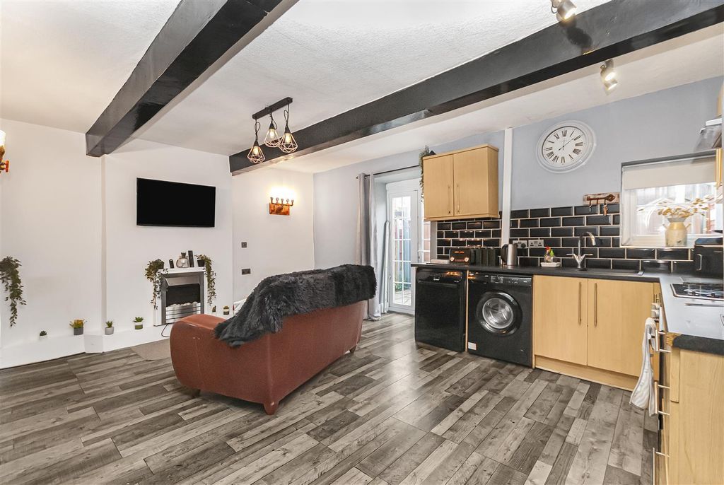 Property photo 1 of 17 Dsc_5155.Jpg