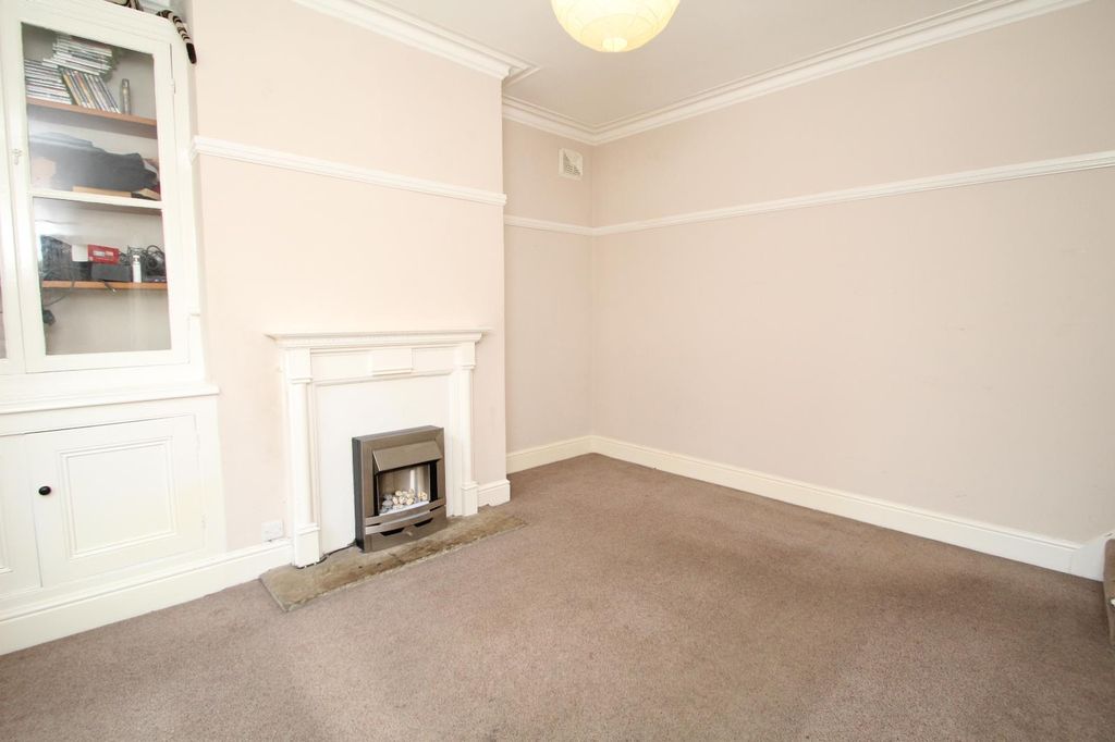 Property photo 2 of 8 0 General