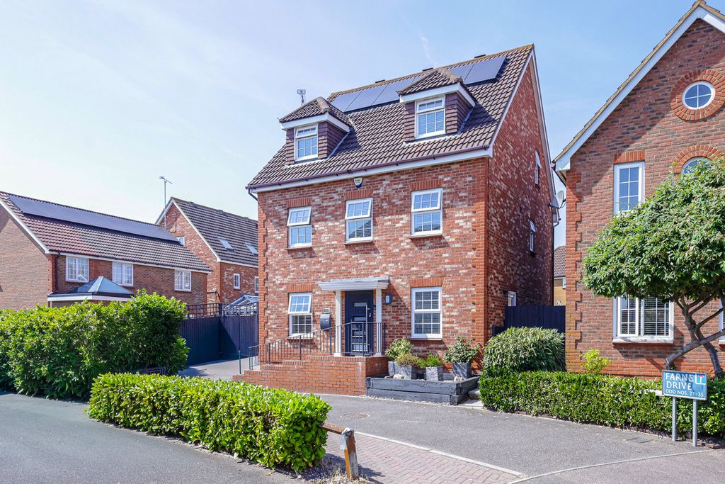 Property photo 1 of 41