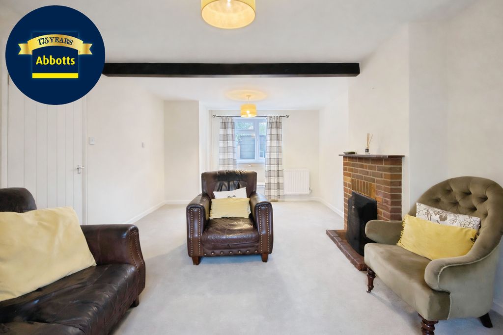 Property photo 3 of 10