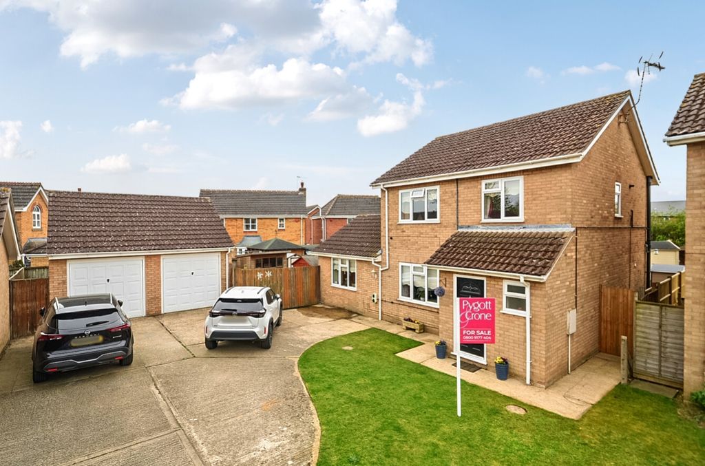 Property photo 1 of 31 3-69d7859c35Aa4-1438722-Jpg-3