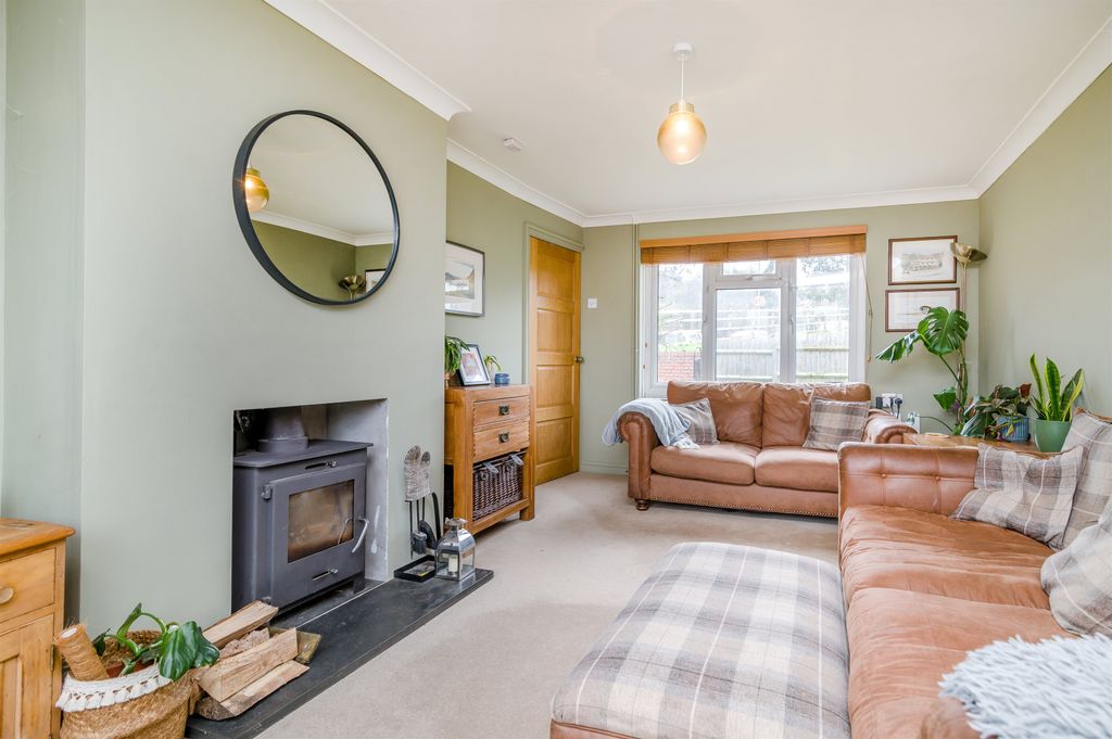 Property photo 3 of 24