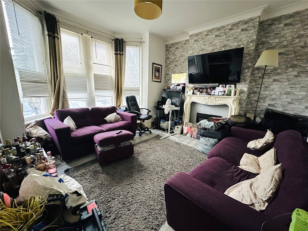 Property photo 2 of 7 Picture No. 03