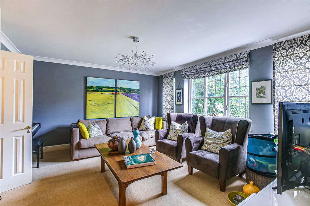 Property photo 2 of 18 Picture No. 04