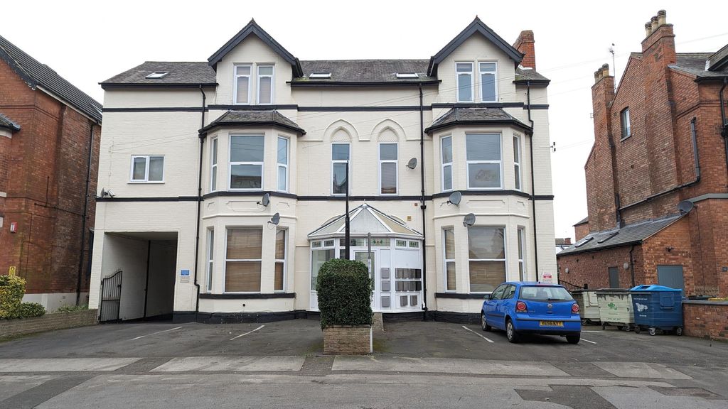 Property photo 1 of 7