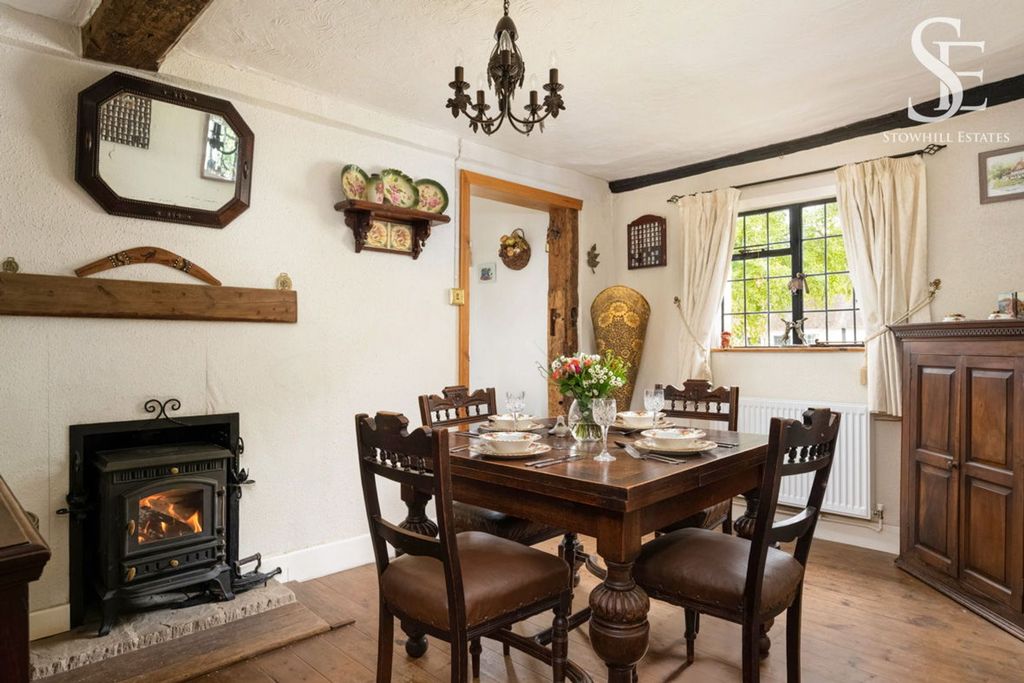 Property photo 2 of 15 Dining Room