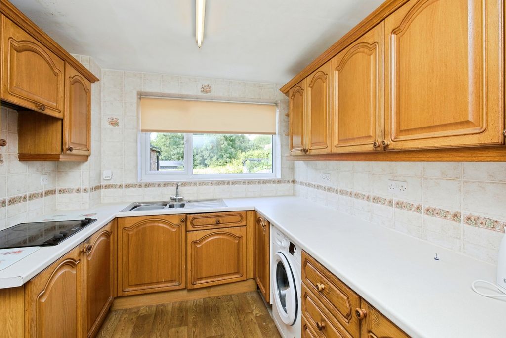 Property photo 3 of 18 Pbox-Img.Jpg