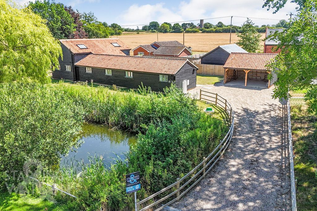 Property photo 1 of 29