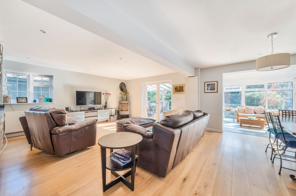 Property photo 2 of 16 1341349-4-68A1E40...