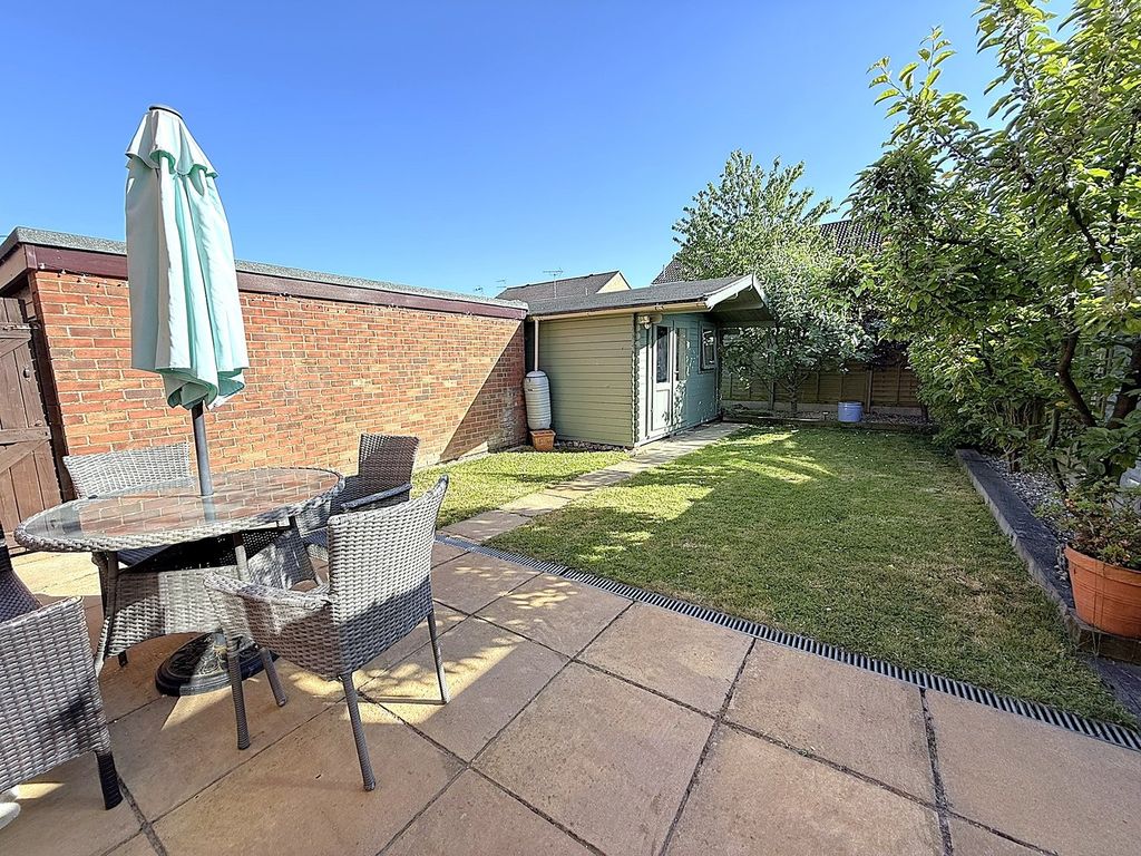 Property photo 2 of 30