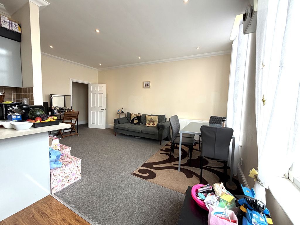 Property photo 3 of 16 Photo 15