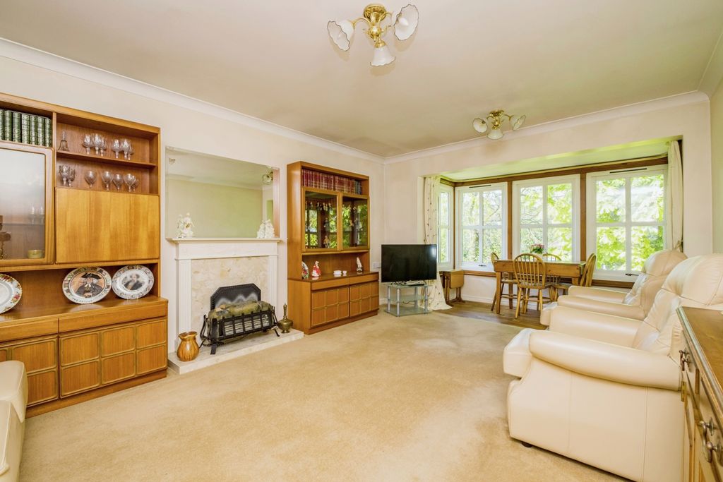 Property photo 3 of 16 Living Room