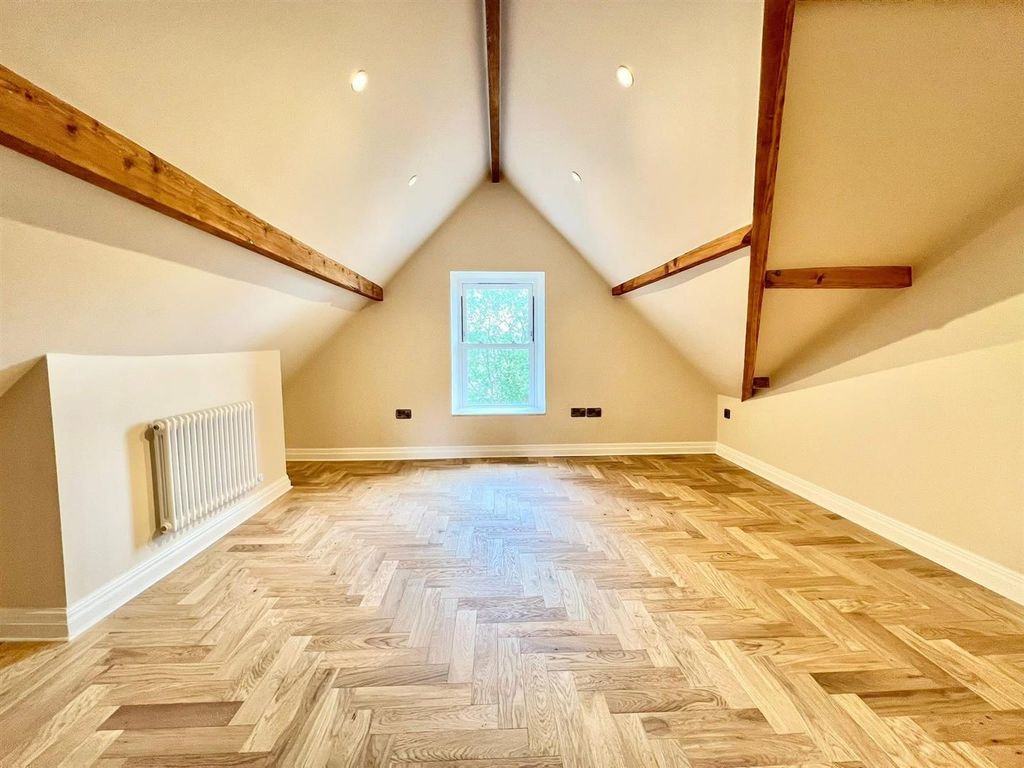 Property photo 3 of 20 Image00002.Jpeg