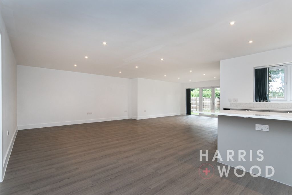 Property photo 3 of 28 44975011
