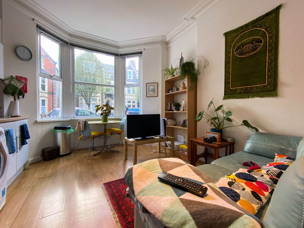 Property photo 2 of 7