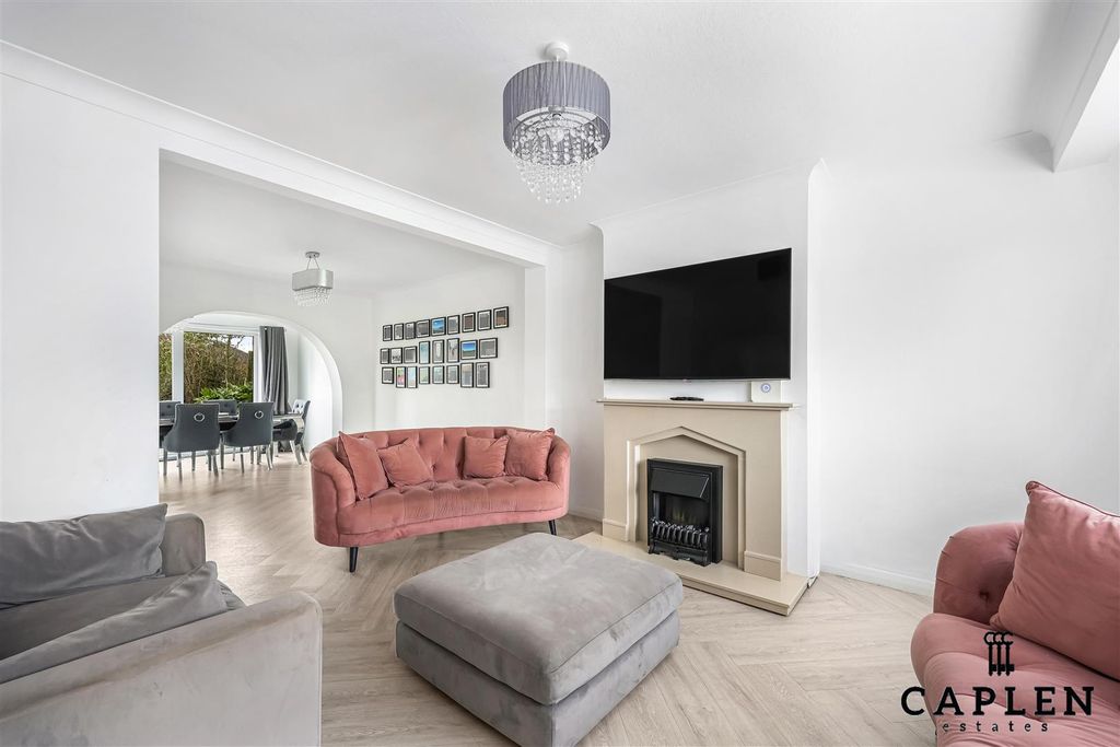 Property photo 2 of 23 4D4A6594.Jpg