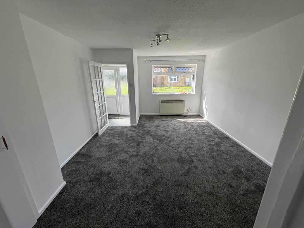 Property photo 2 of 10 Image001