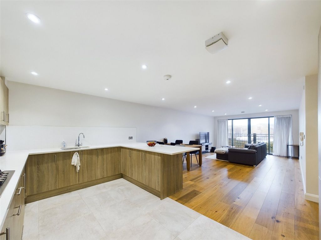Property photo 1 of 14 Picture No. 16