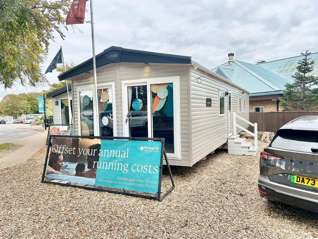 Property photo 1 of 8 Front.Jpg