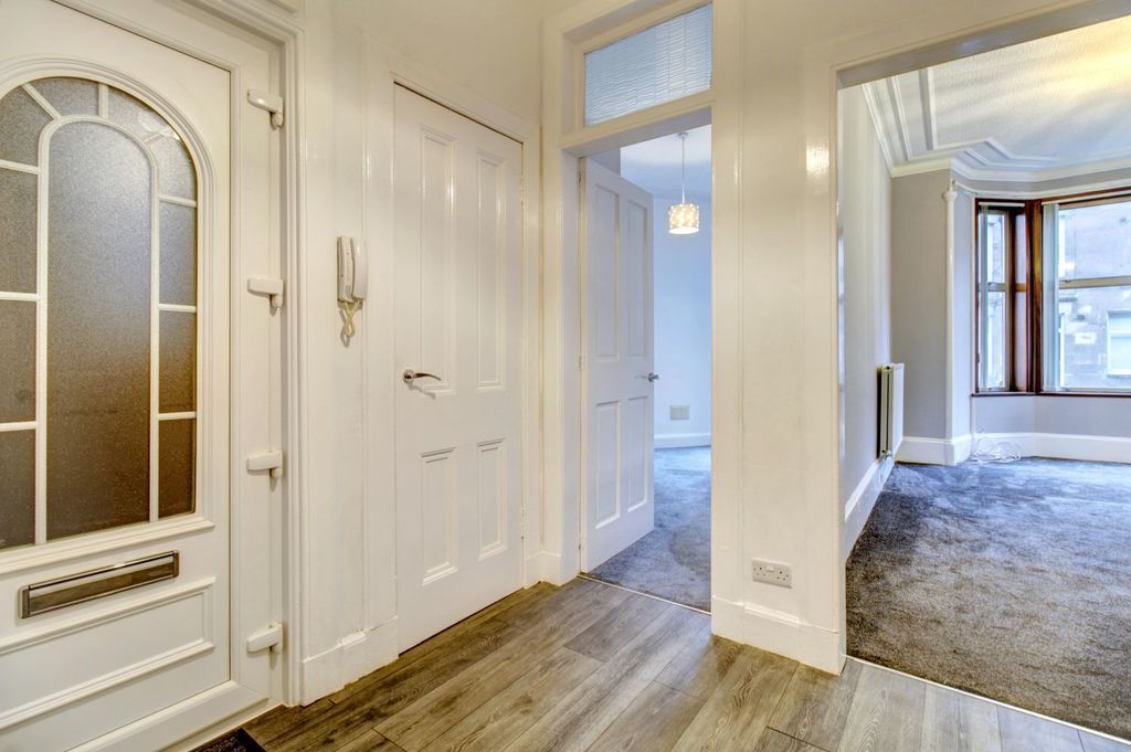 Property photo 2 of 19 Hall