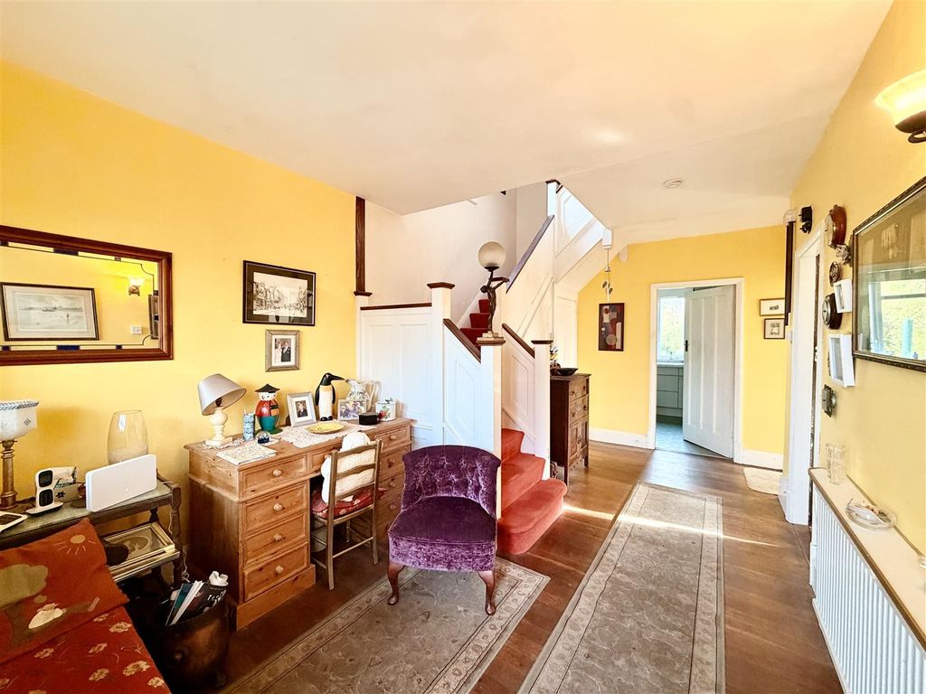 Property photo 2 of 32 2