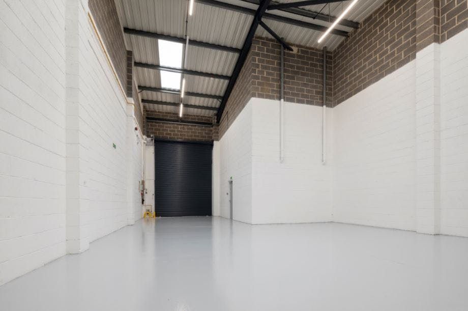 Property photo 2 of 3 Int.Jpg