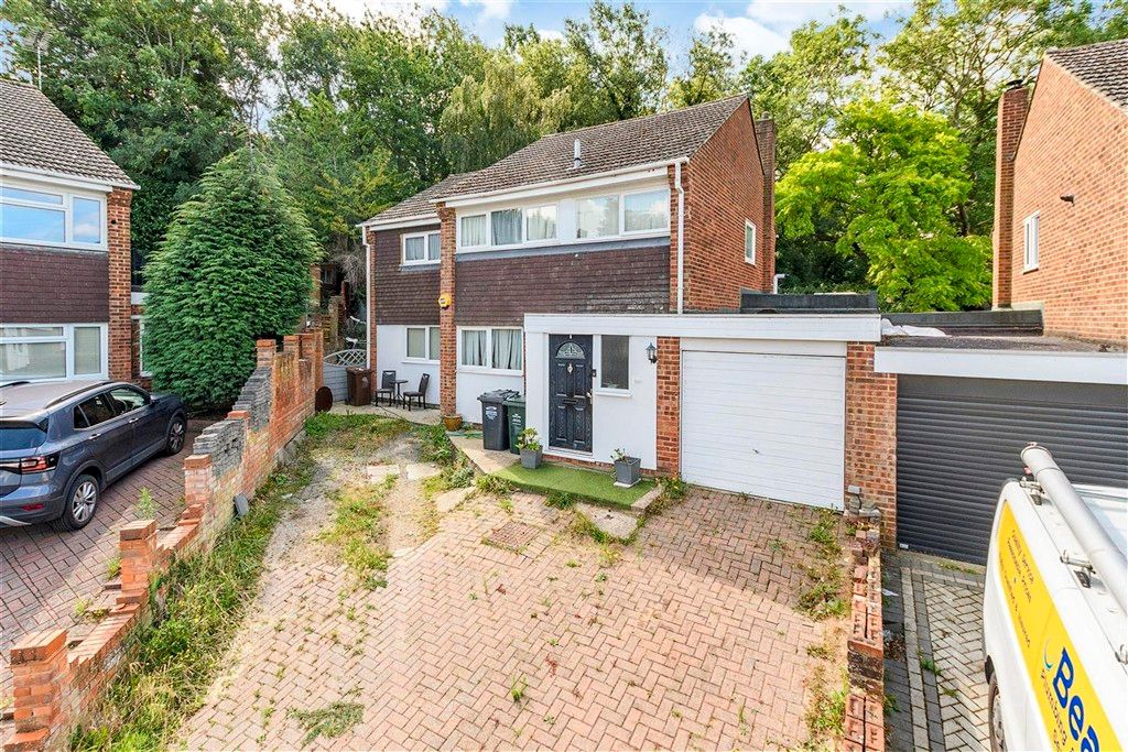 Property photo 1 of 11 External W