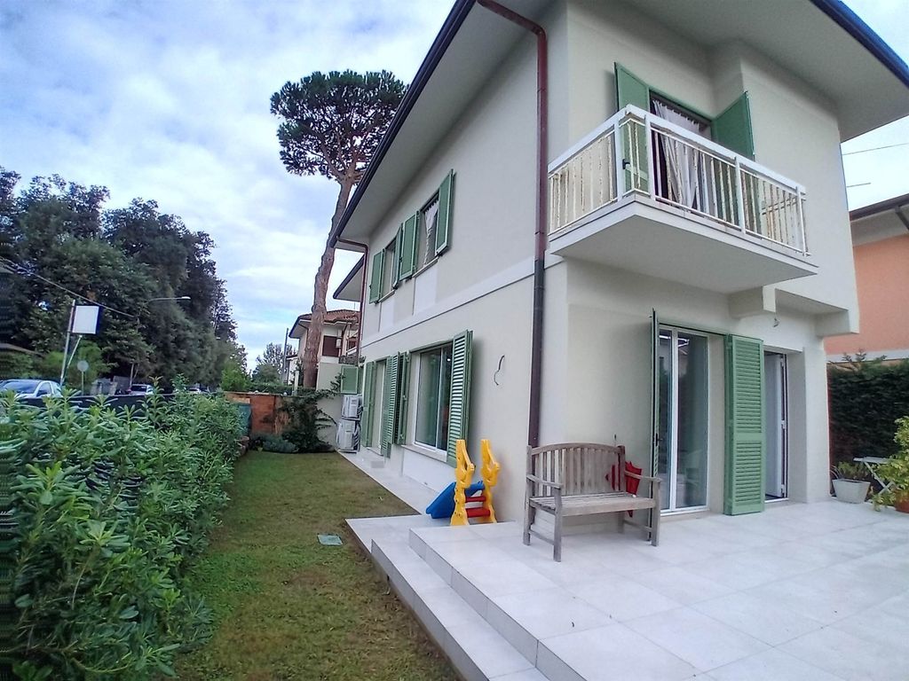 Property photo 2 of 30