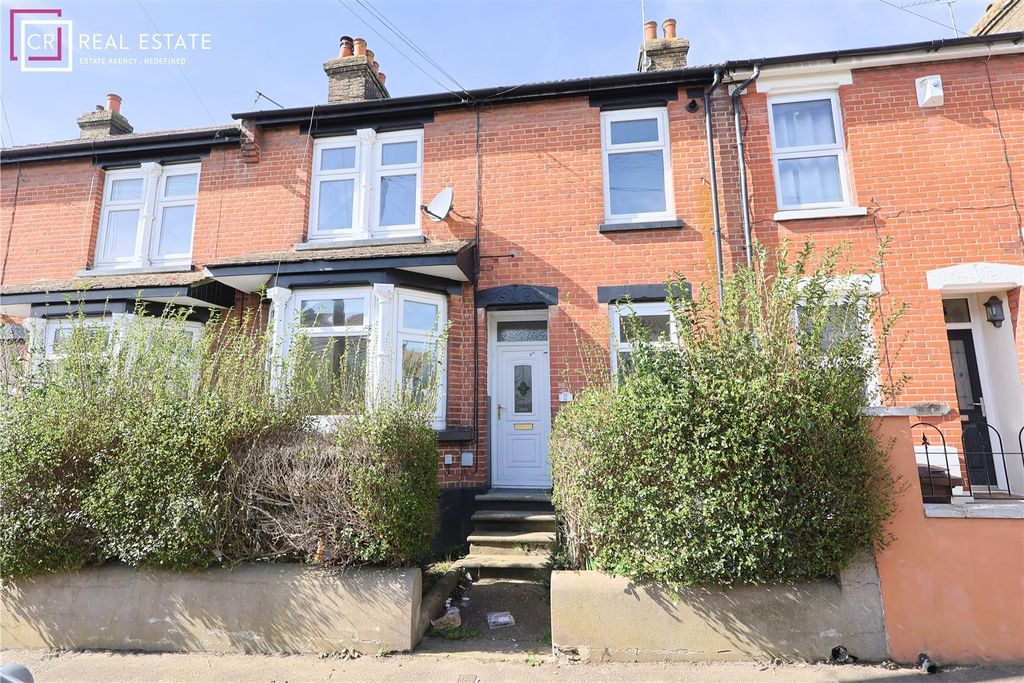 Property photo 1 of 9 External