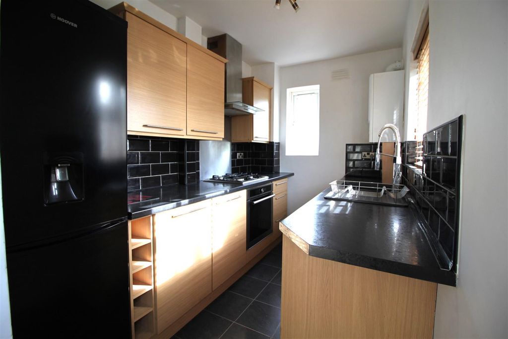 Property photo 2 of 10 Img_1979.Jpg