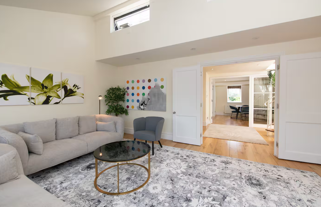 Property photo 1 of 35