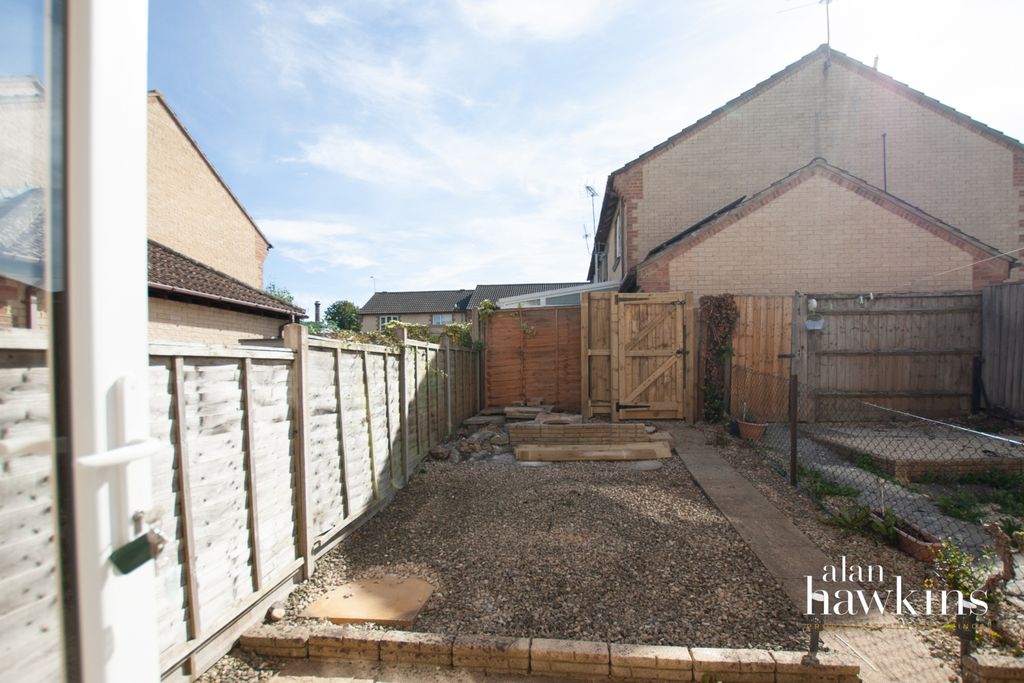 Property photo 2 of 8 Img_0813