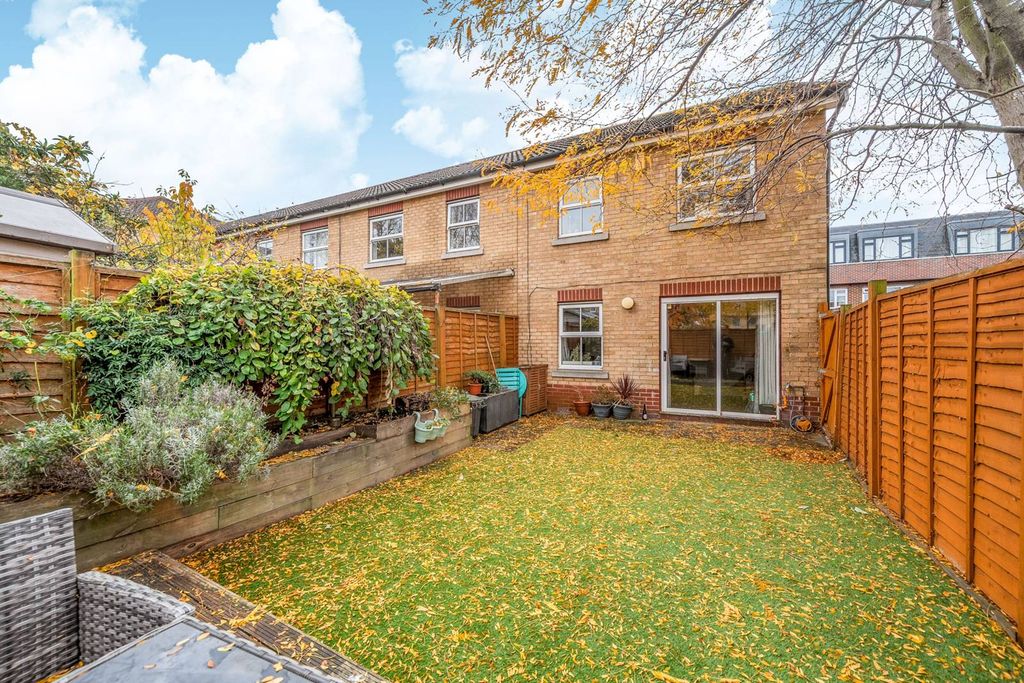 Property photo 2 of 15