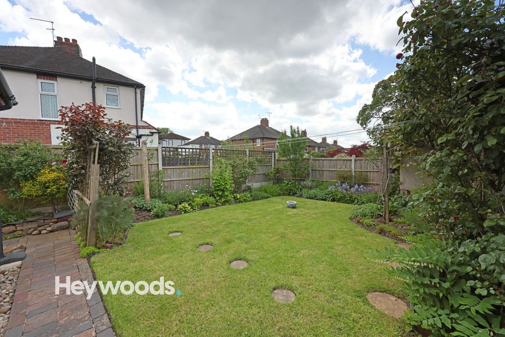 Property photo 2 of 44