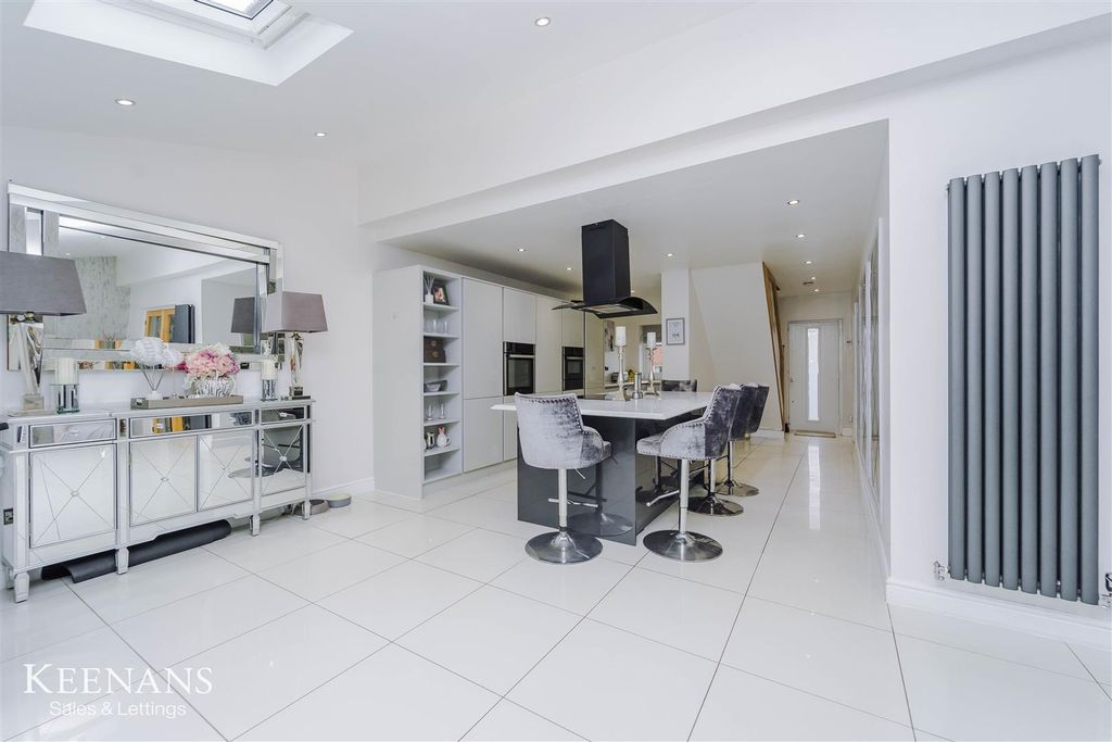 Property photo 2 of 47 2.Jpg