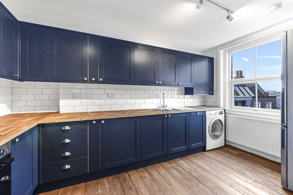 Property photo 2 of 12 Picture No. 04