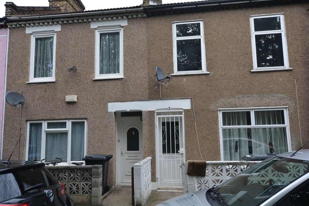 Property photo 1 of 10