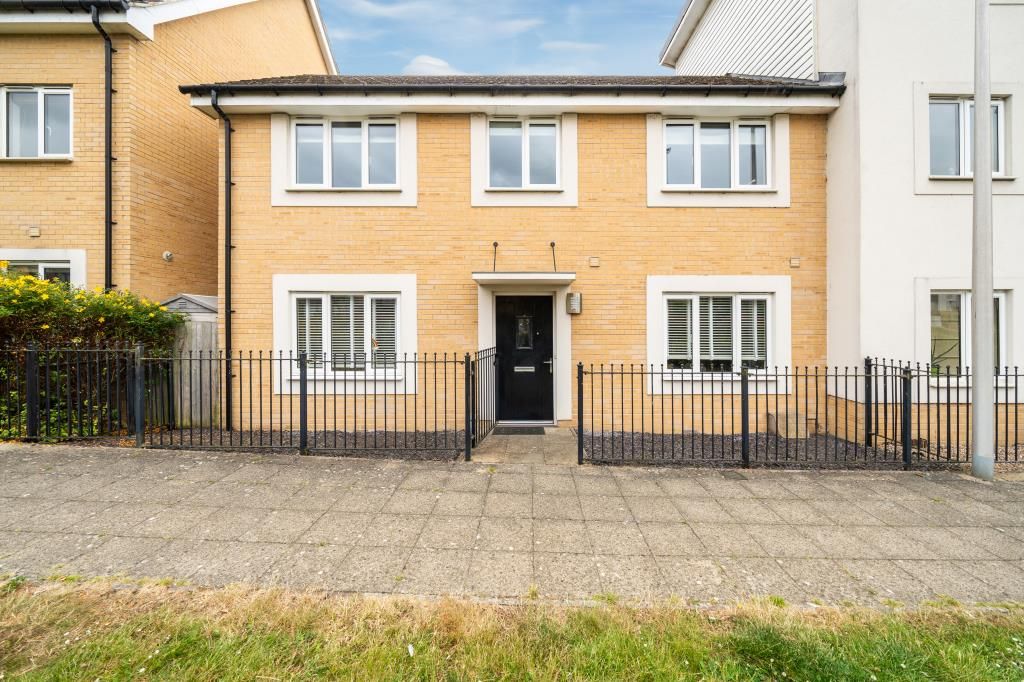 Property photo 1 of 18 External Front